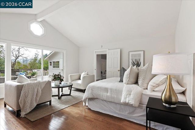 1076 N Thompson Rd, Lafayette, CA 94549