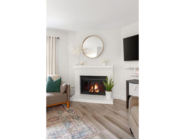 12360 W Nevada Pl 104, Lakewood, CO 80228