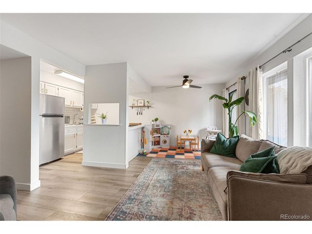 12360 W Nevada Pl 104, Lakewood, CO 80228