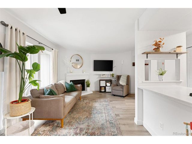 12360 W Nevada Pl 104, Lakewood, CO 80228