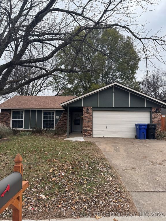 151 W Kent Street, Broken Arrow, OK 74012