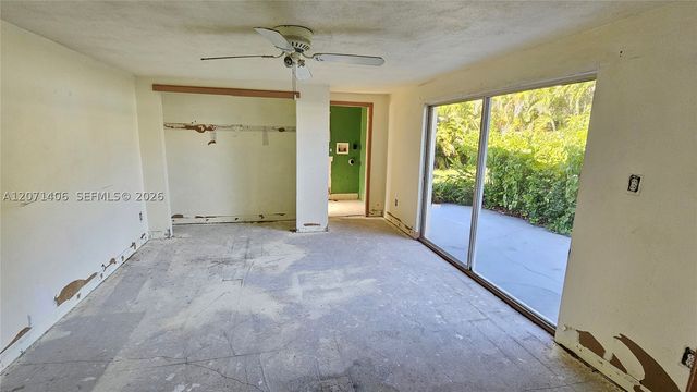 214 SW 2nd Pl, Dania Beach, FL 33004