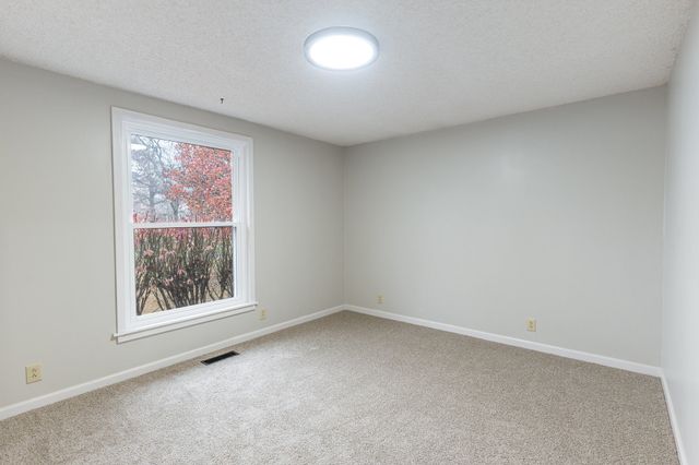 110 Edison Cir, Smyrna, TN 37167