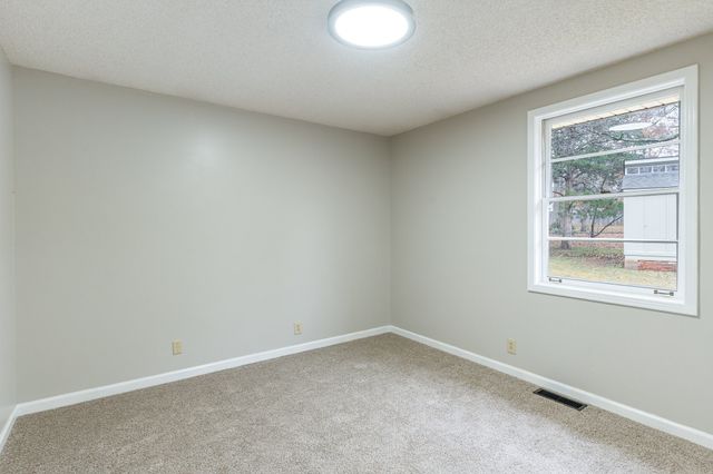 110 Edison Cir, Smyrna, TN 37167