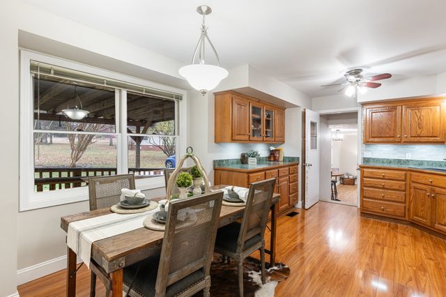 110 Edison Cir, Smyrna, TN 37167