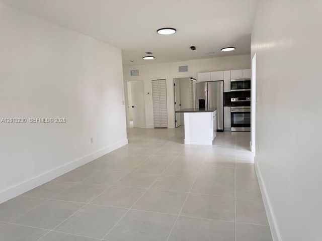 1440 NW 61st St 1, Miami, FL 33142