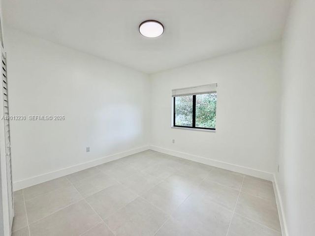 1440 NW 61st St 1, Miami, FL 33142