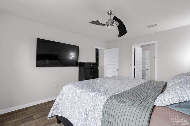 5585 Lancelot Tr, Milton, FL 32583