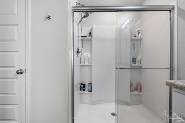 5585 Lancelot Tr, Milton, FL 32583