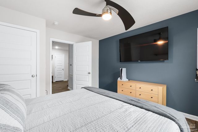 5585 Lancelot Tr, Milton, FL 32583