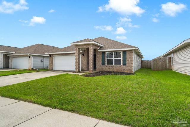 5585 Lancelot Tr, Milton, FL 32583