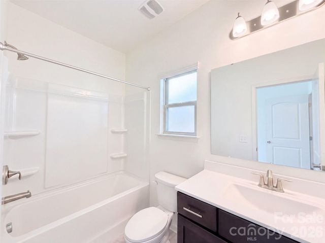 9431 Ainslie Downs Street, Charlotte, NC 28273