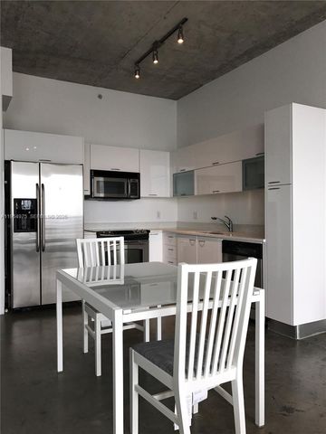 133 NE 2 AV 3117, Miami, FL 33132