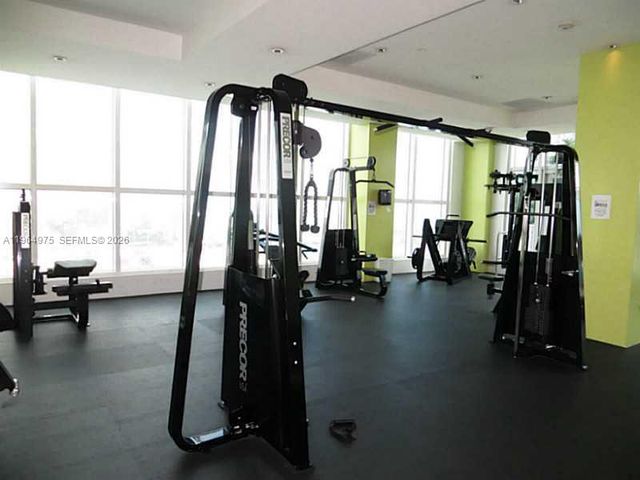 133 NE 2 AV 3117, Miami, FL 33132