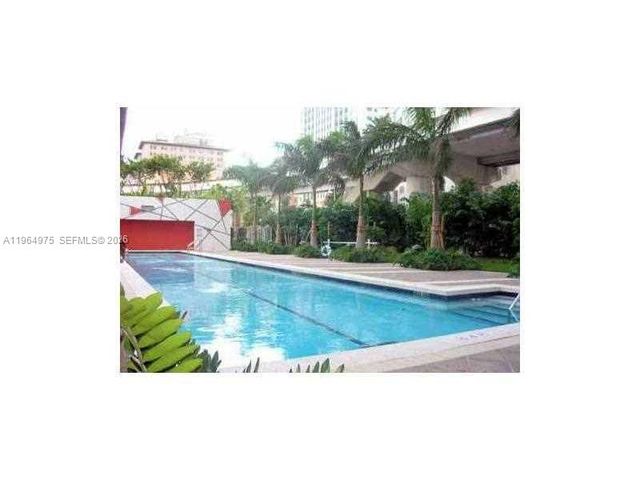 133 NE 2 AV 3117, Miami, FL 33132