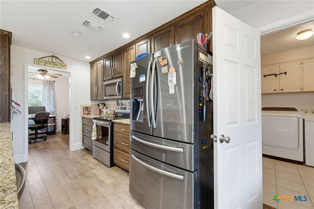 901 Edwards Street, Copperas Cove, TX 76522