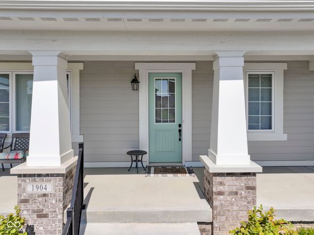 1904 Ponsonby Drive, Westfield, IN 46074