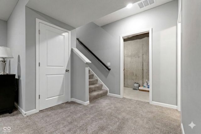 1904 Ponsonby Drive, Westfield, IN 46074