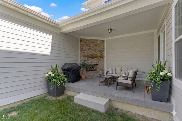 1904 Ponsonby Drive, Westfield, IN 46074