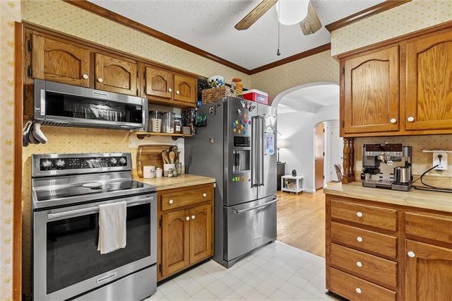 111 Northview Drive, Excelsior Springs, MO 64024