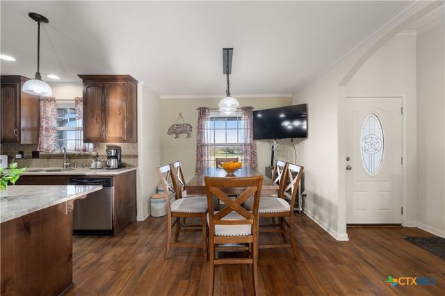 2122 Tower Drive, Moody, TX 76557