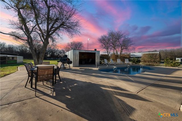 2122 Tower Drive, Moody, TX 76557