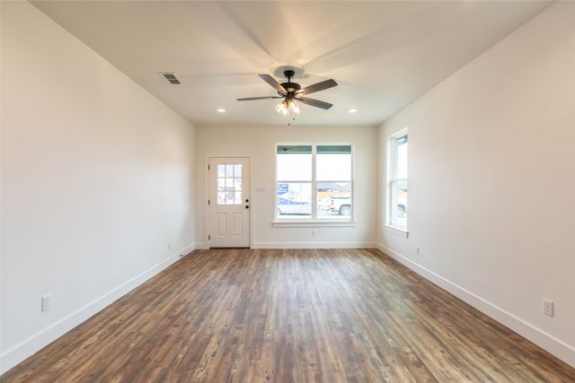 7949 SAWDUST, Abilene, TX 79602