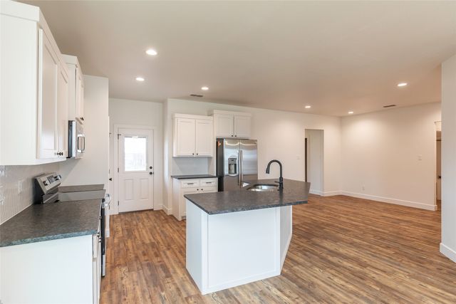 7949 SAWDUST, Abilene, TX 79602