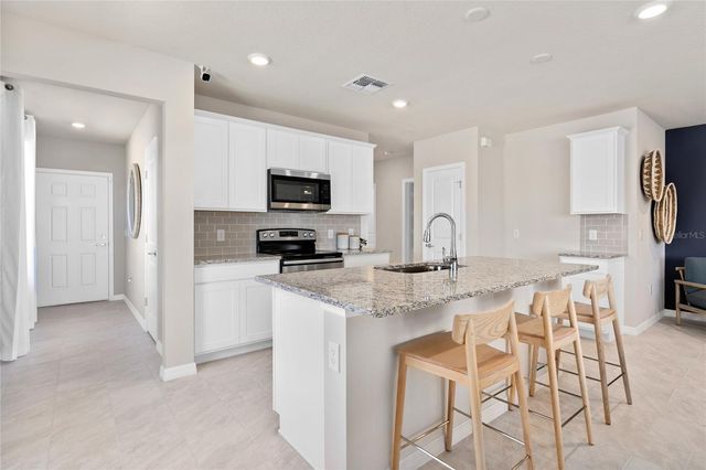 3726 HADDON AVENUE, Davenport, FL 33837