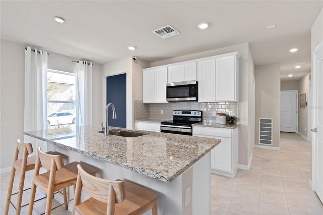 3726 HADDON AVENUE, Davenport, FL 33837