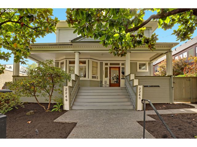 2246 Nw GLISAN St, Portland, OR 97210
