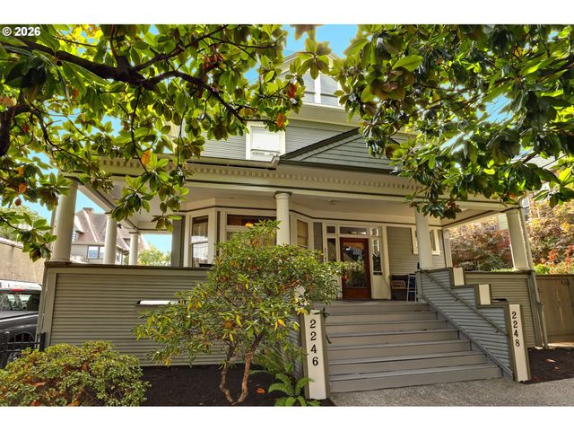 2246 Nw GLISAN St, Portland, OR 97210