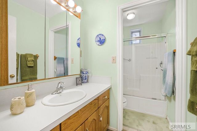 438 S 900 W, Blackfoot, ID 83221