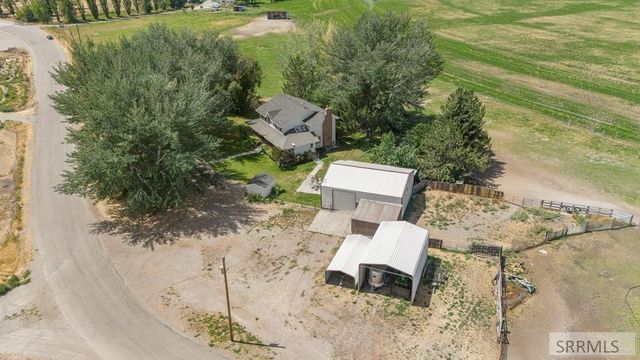 438 S 900 W, Blackfoot, ID 83221