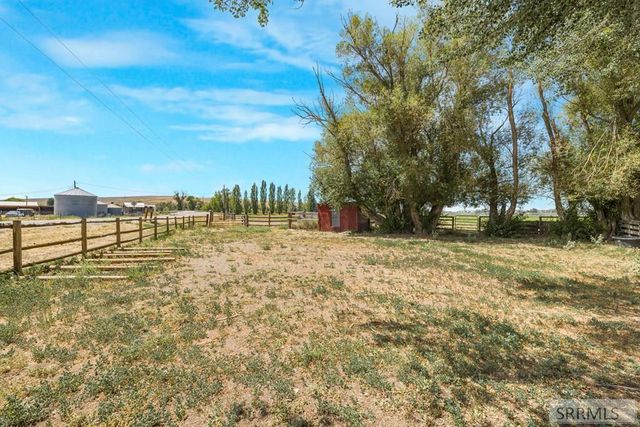 438 S 900 W, Blackfoot, ID 83221