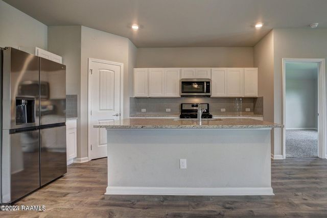 107 Emerald Star Lane, Lafayette, LA 70506