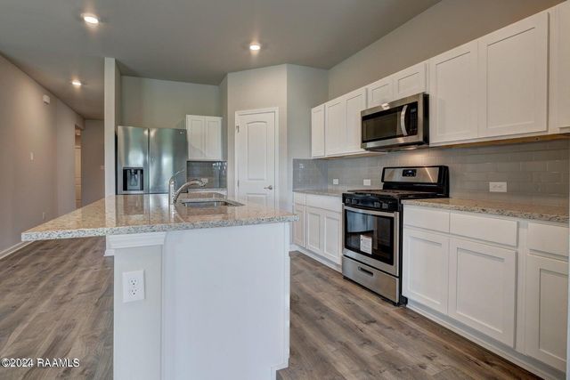 107 Emerald Star Lane, Lafayette, LA 70506