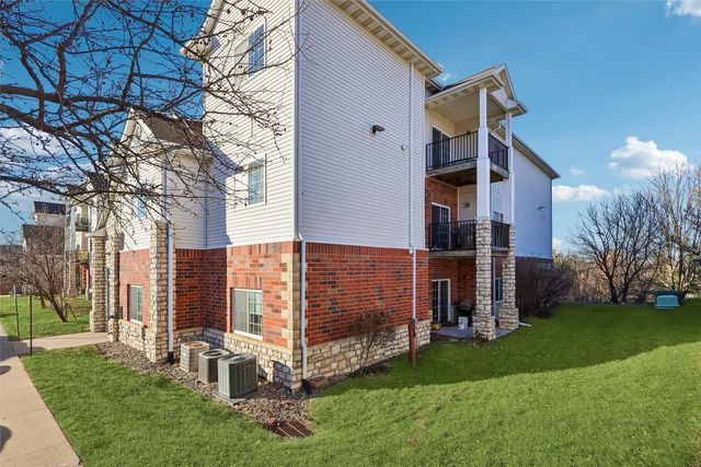 6255 Beechtree Drive 3107, West Des Moines, IA 50266