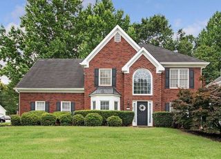 790 River Overlook NW Drive, Lawrenceville, GA 30043