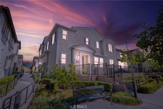 5604 Altamura Way 10, Fontana, CA 92336