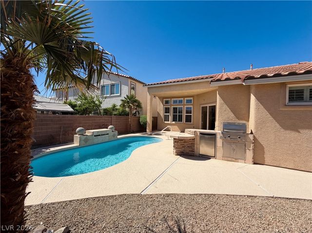 6504 Gilded Flicker Street, North Las Vegas, NV 89084