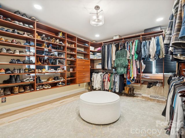 438 Country Club Acres Drive, Shelby, NC 28150