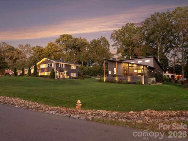 438 Country Club Acres Drive, Shelby, NC 28150