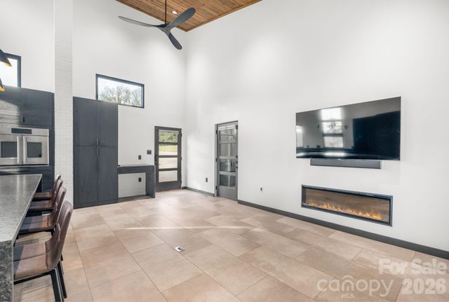 438 Country Club Acres Drive, Shelby, NC 28150