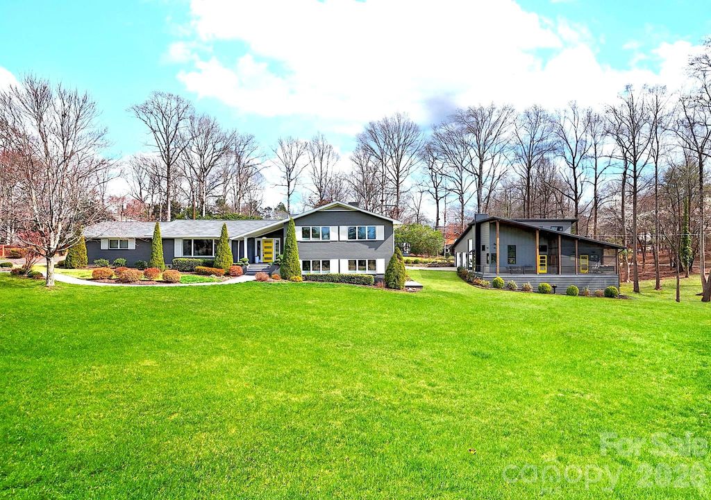 438 Country Club Acres Drive, Shelby, NC 28150