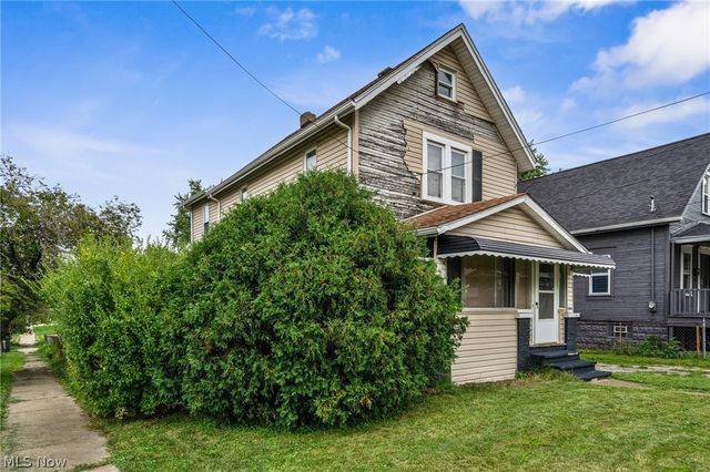 1161 7th Avenue, Akron, OH 44306