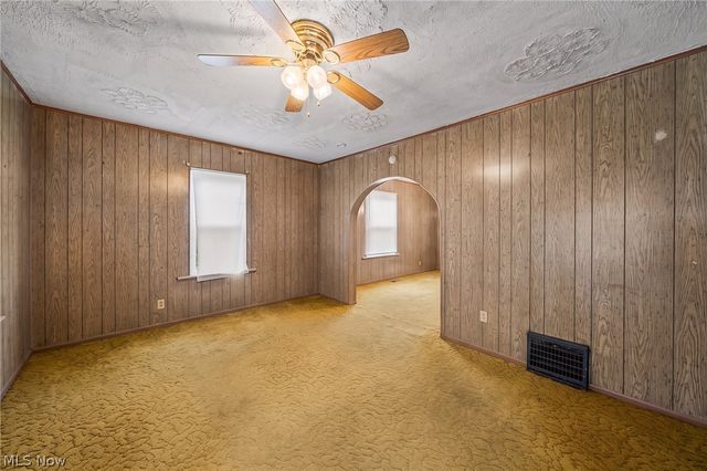 1161 7th Avenue, Akron, OH 44306