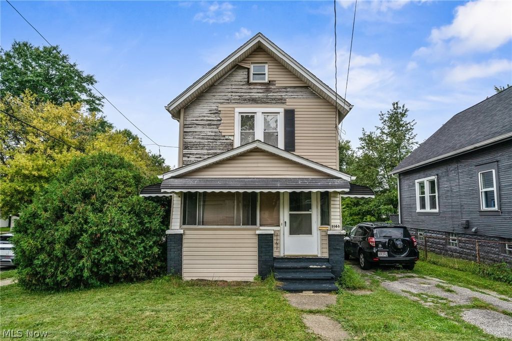 1161 7th Avenue, Akron, OH 44306