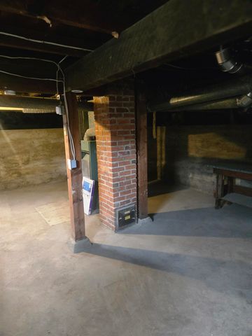 2208 E Sharp Ave, Spokane, WA 99202