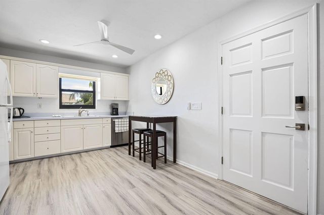 755 SATURN Street F201, Jupiter, FL 33477